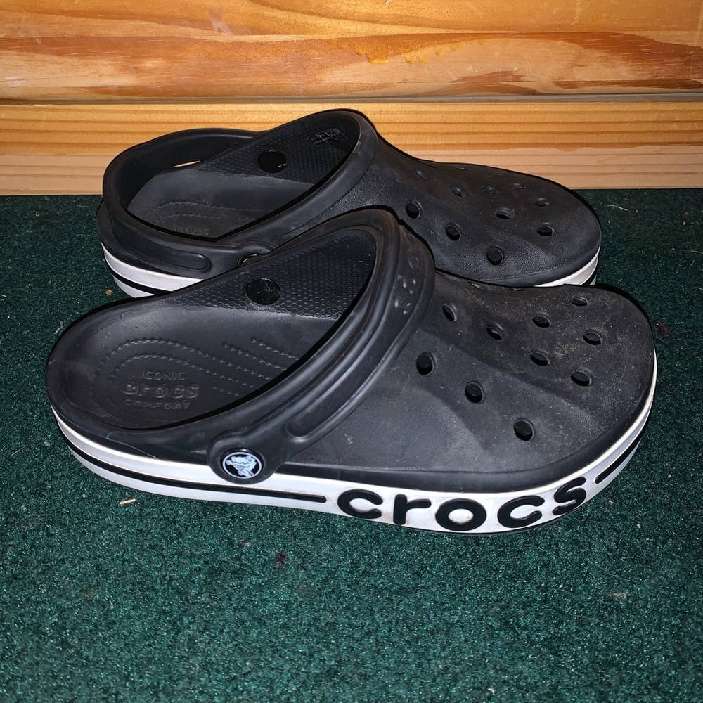 Black Baya Croc Clog